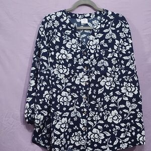 croft & barrow Navy and White Floral Button-Down Shirt